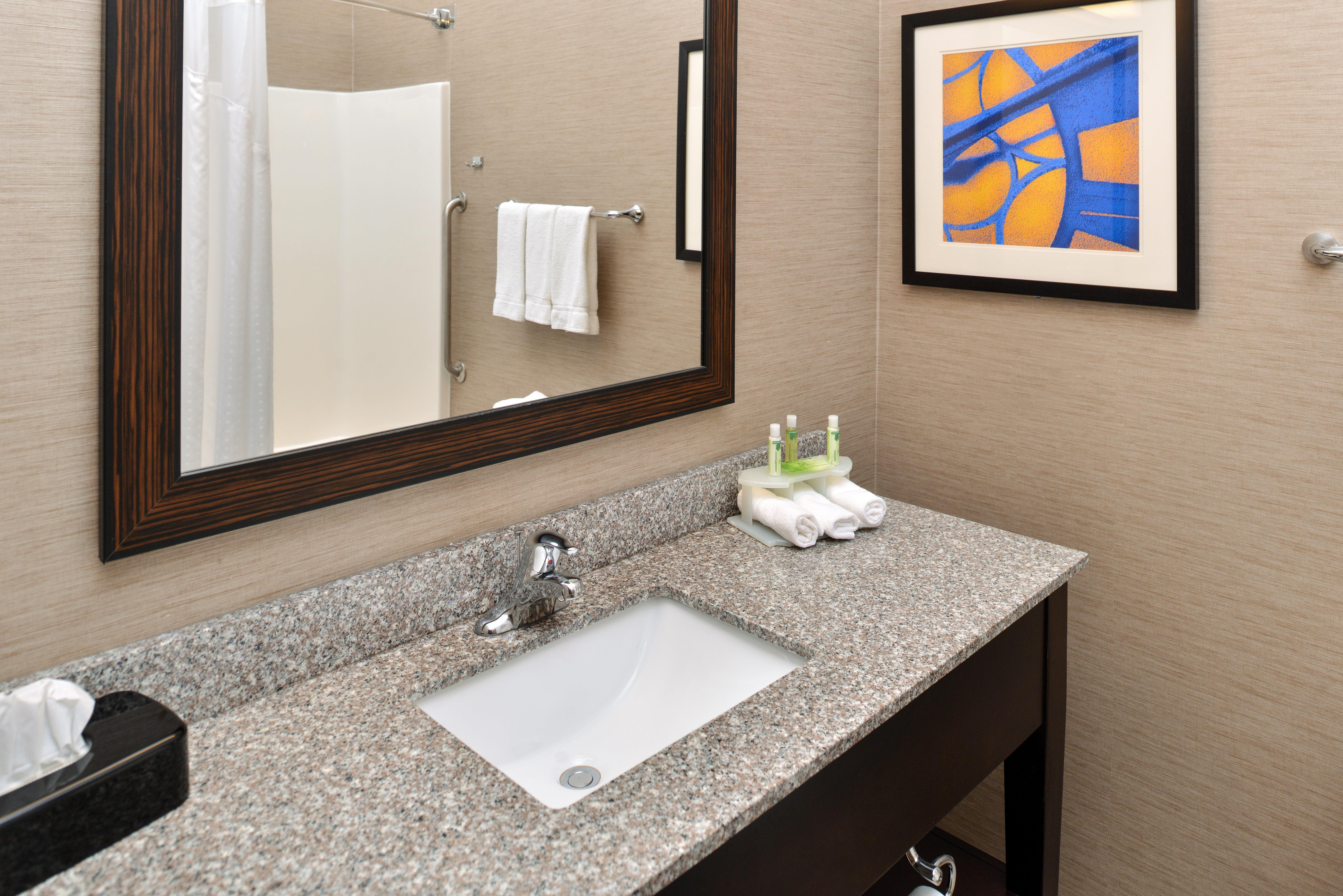 Holiday Inn Express Hotel & Suites St. Louis West-O'Fallon By Ihg Екстериор снимка