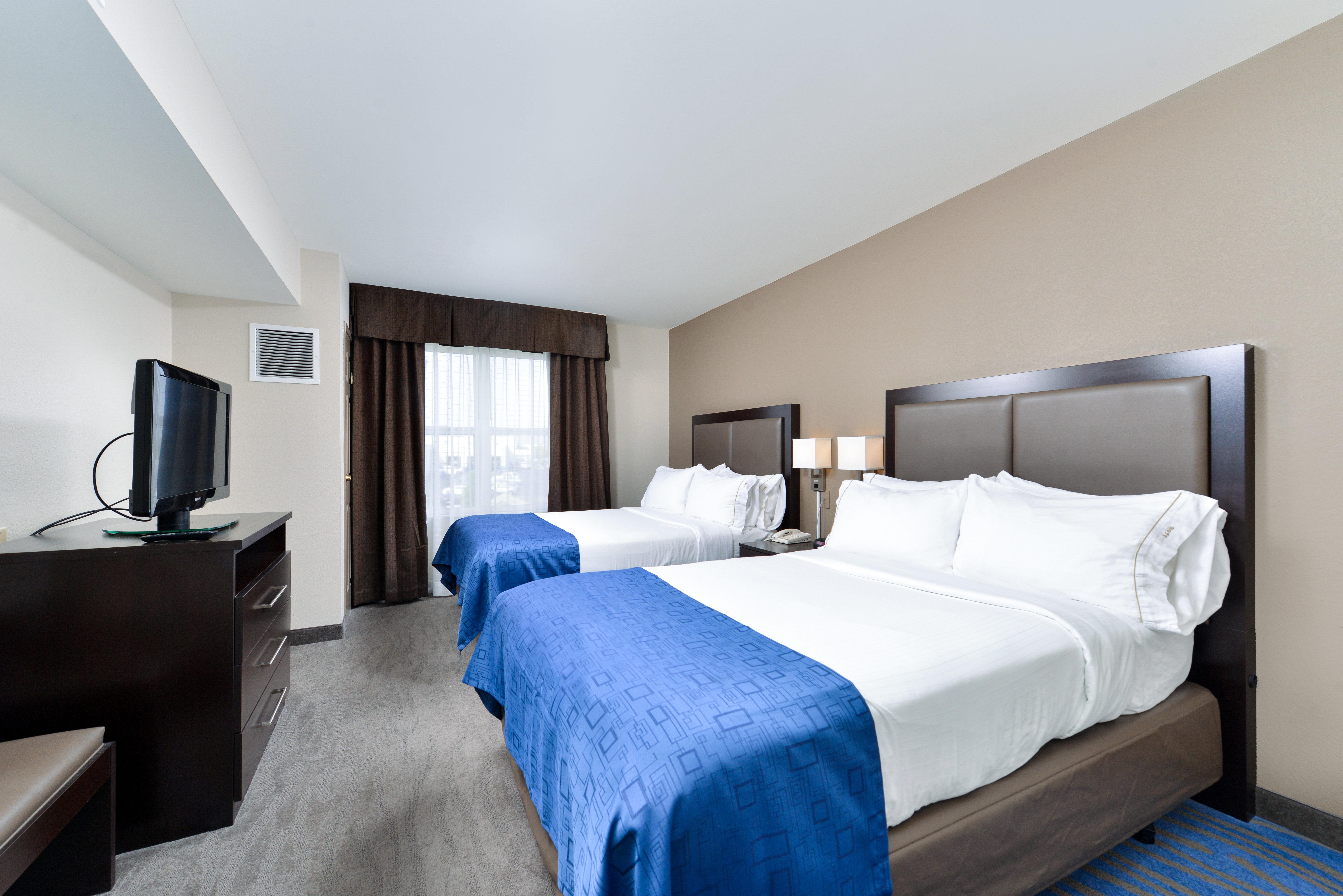 Holiday Inn Express Hotel & Suites St. Louis West-O'Fallon By Ihg Екстериор снимка