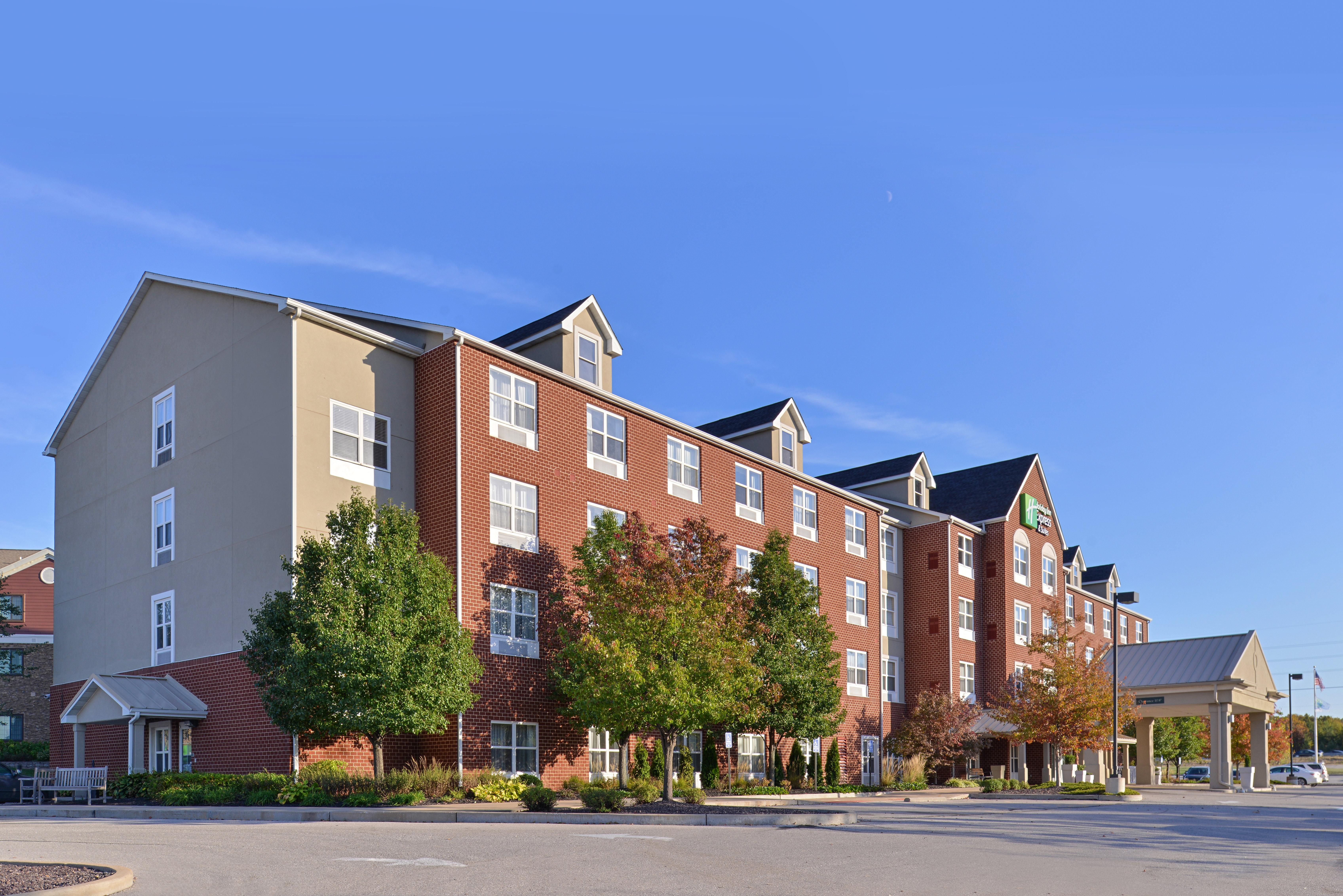 Holiday Inn Express Hotel & Suites St. Louis West-O'Fallon By Ihg Екстериор снимка