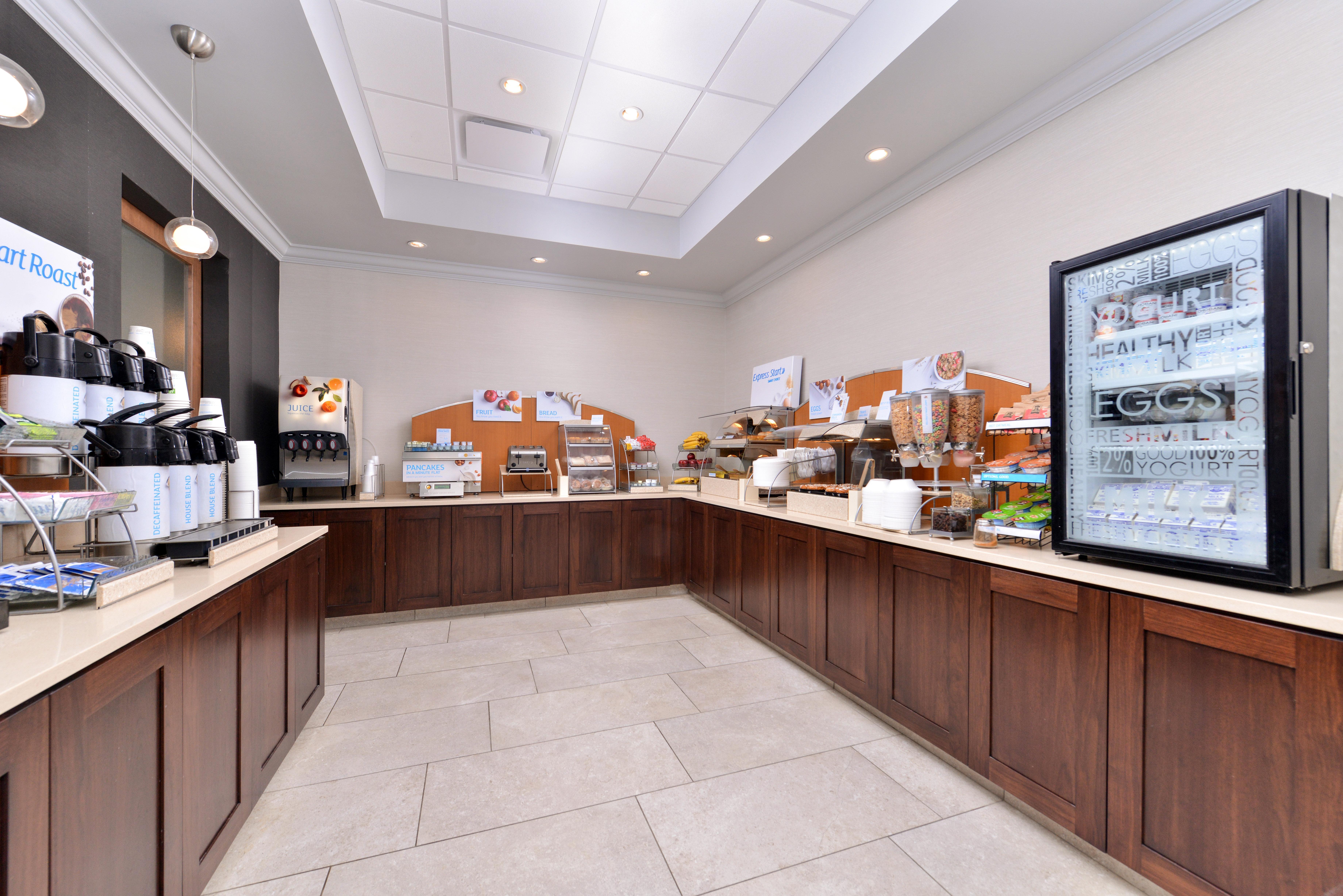 Holiday Inn Express Hotel & Suites St. Louis West-O'Fallon By Ihg Екстериор снимка