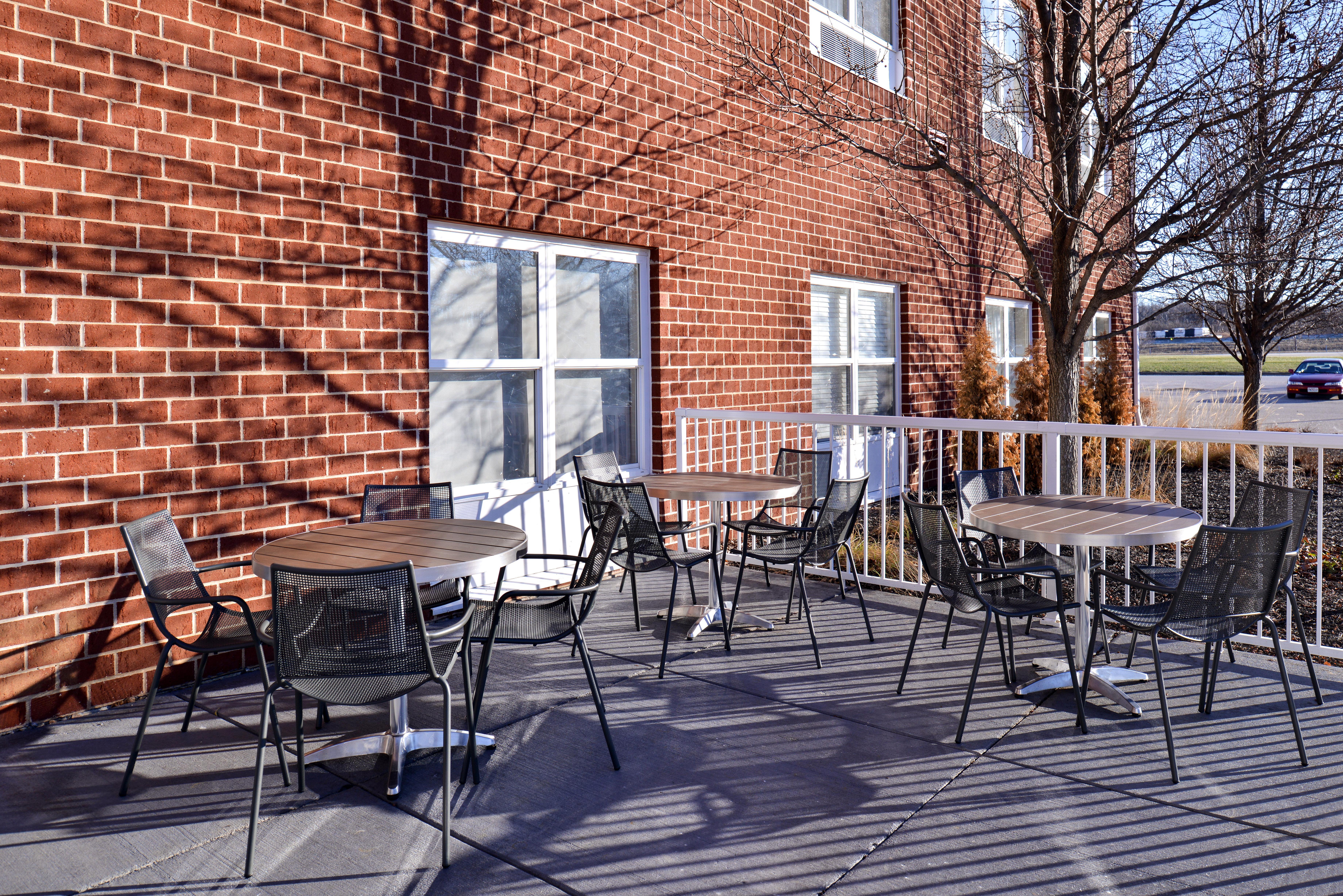 Holiday Inn Express Hotel & Suites St. Louis West-O'Fallon By Ihg Екстериор снимка